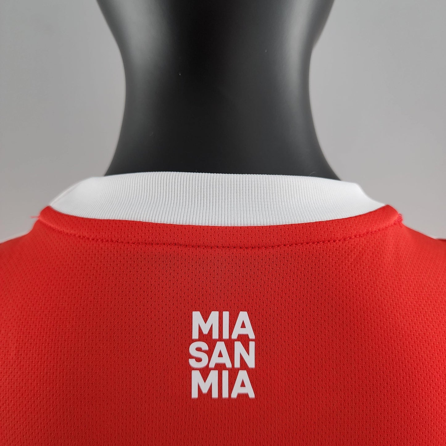 Conjunto Infantil Bayern de Munique 2022/23 - Home