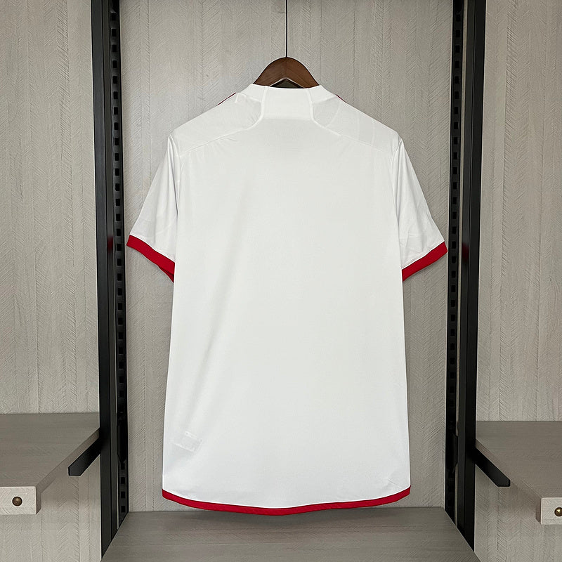 Camisa do Flamengo 24/25 Branca com Patch de campeão Copa do Brasil + Chaveiro Brinde