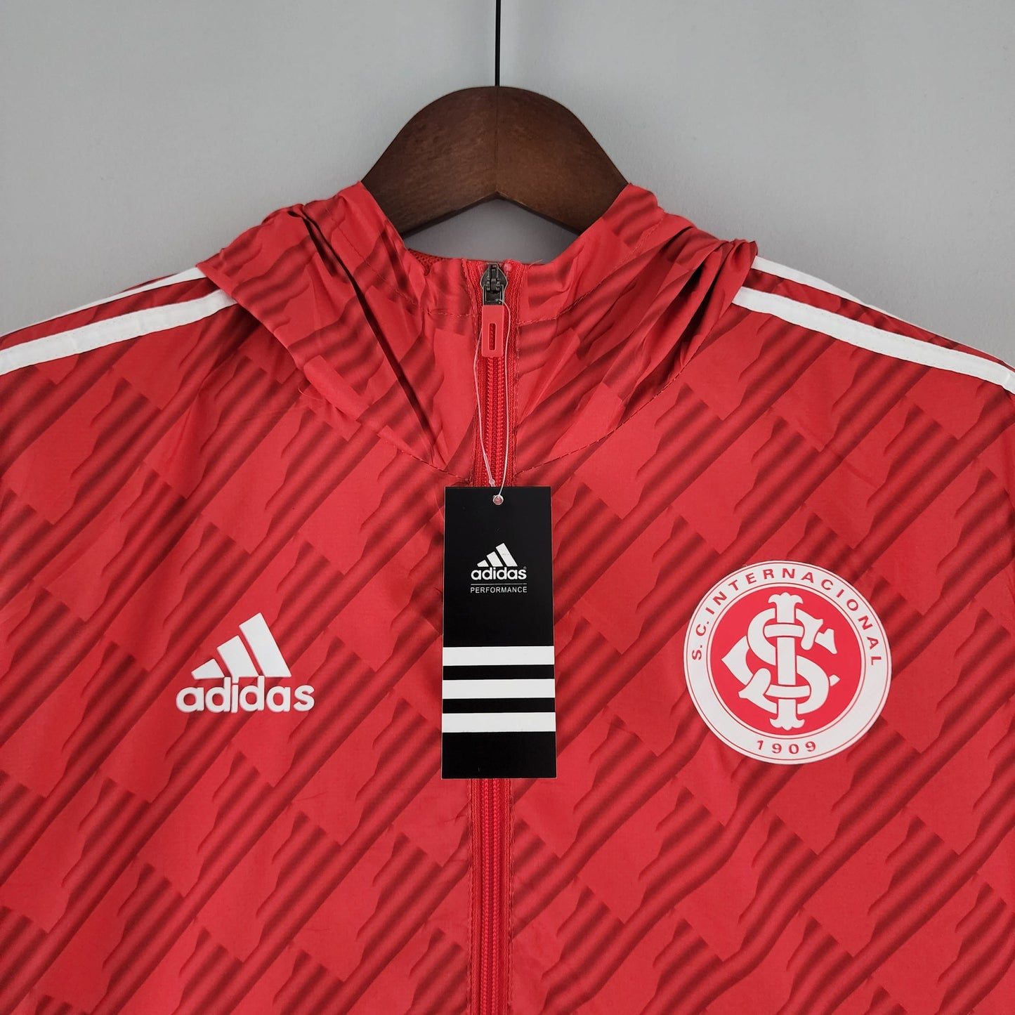 Corta-vento Internacional 22/23  - Vermelho