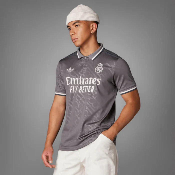 Camisa Real Madrid III - 24/25